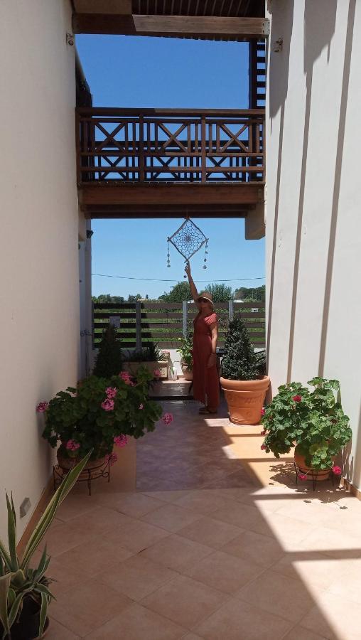Giovanni Mare Kourouta Esterno foto